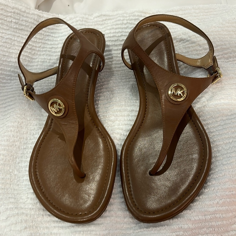 Brand new Michael Kors, wedge sandals, light brown/luggage